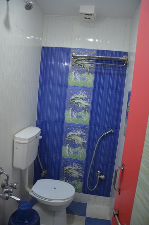 Hotel Royal Apple Ahmedabad Værelse billede